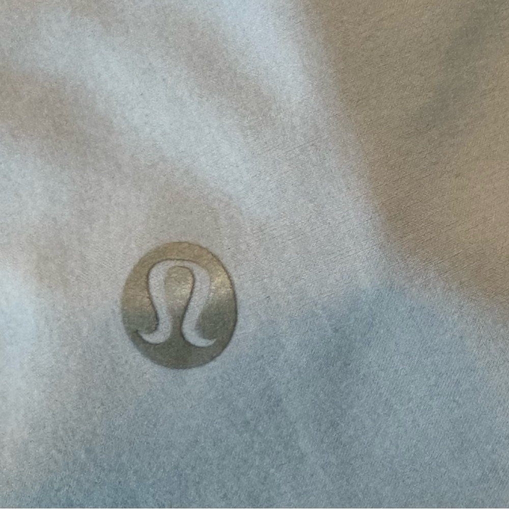 Lululemon Play Off The Pleats Tennis Skort Skirt/ light blue/size 6 - Picture 4 of 9